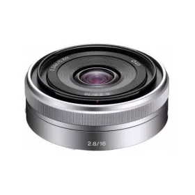 Sony SEL-16F28 objektív