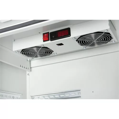 FORMRACK 20U 600x450 IP66 kültéri rack szekrény 100 mm lábazattal , dupla rétegű